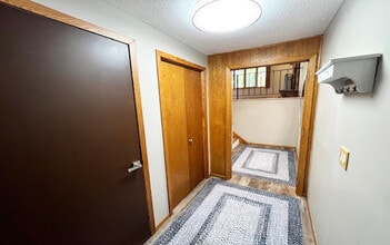 3879 Polk St NE in Columbia Hts, MN - Building Photo - Building Photo