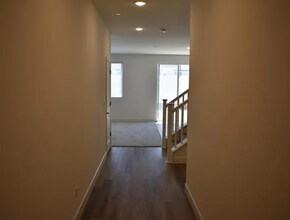 8168 Oxbow Lndg Lp in Roseville, CA - Building Photo - Building Photo