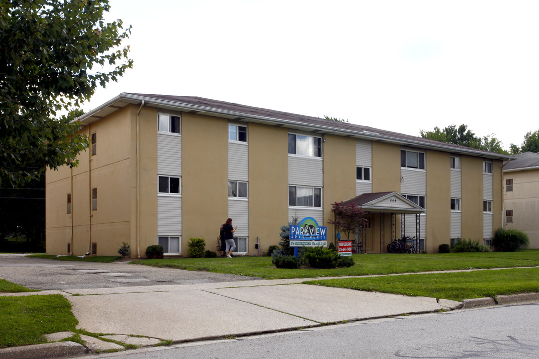 Parkview Apartments in Kent, OH - Building Photo