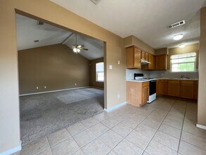 2408 Brittain Ct in College Station, TX - Building Photo - Building Photo