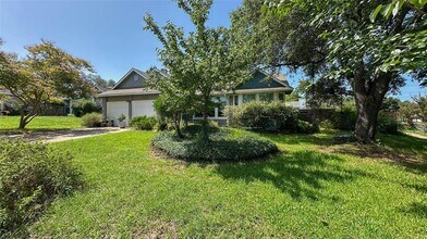 1713 Pheasant Roost in Austin, TX - Building Photo - Building Photo