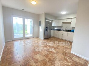 1013 Dubose Dr in Norfolk, VA - Building Photo - Building Photo