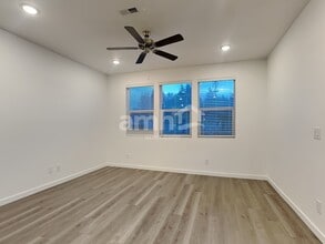 5020 Washington St SE in Olympia, WA - Building Photo - Building Photo