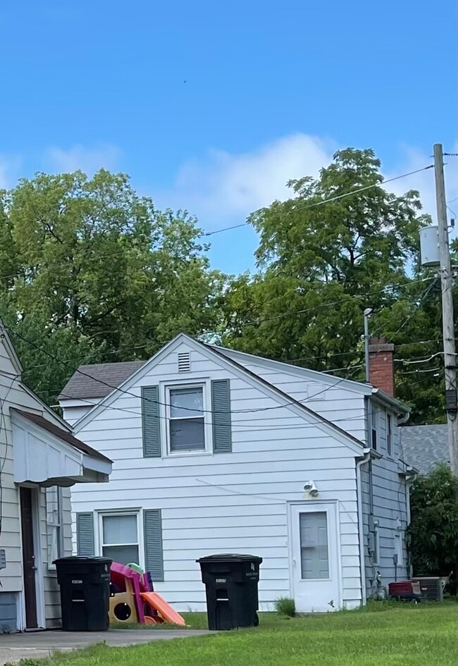 property at 2434 McMillan Ct