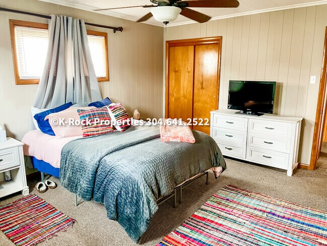 318 Johnson Ave in Clarksburg, WV - Building Photo - Building Photo
