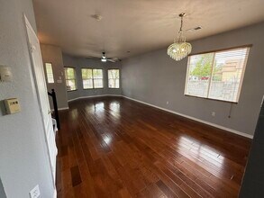3245 Hunters Meadows Cir NE in Rio Rancho, NM - Building Photo - Building Photo