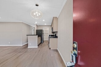 209 Boardwalk Ave in San Bruno, CA - Building Photo - Building Photo