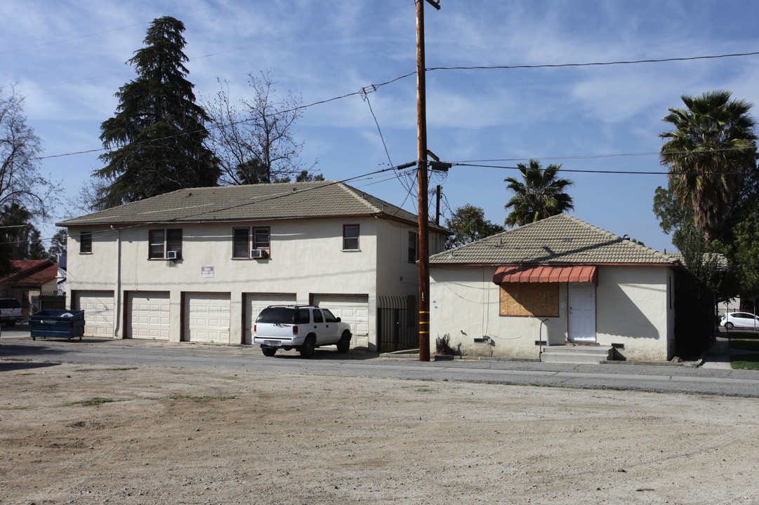 161 N Santa Fe St in Hemet, CA - Building Photo