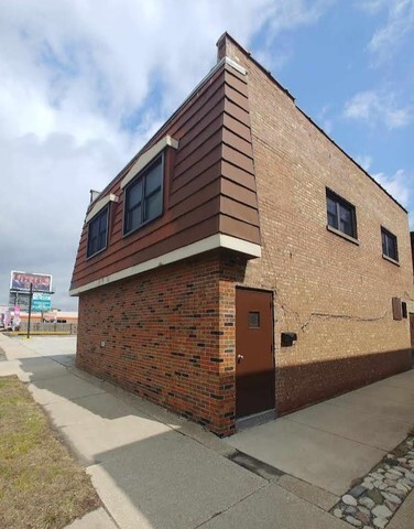 property at 5645 S Harlem Ave