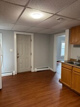 45 Oak St, Unit 2 in Keene, NH - Building Photo - Building Photo