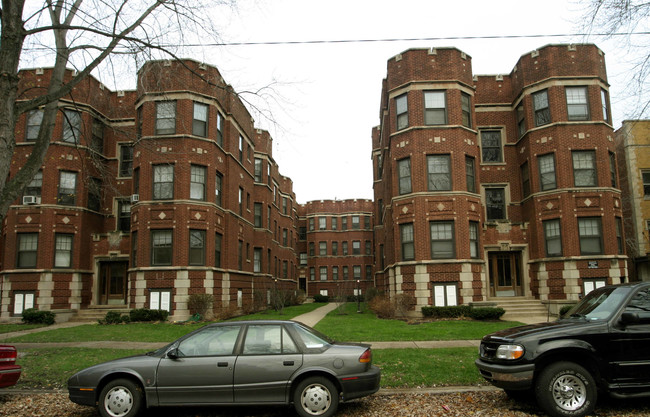 1332-1342 W Greenleaf Ave in Chicago, IL - Building Photo - Building Photo