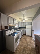 1839 Pennsylvania Ave, Unit 1 in West Mifflin, PA - Building Photo - Building Photo
