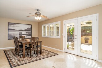 1585 Ionian St in San Diego, CA - Building Photo - Building Photo