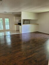 5728 Palo Blanco Ln in Austin, TX - Building Photo - Building Photo