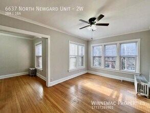 6637 N Newgard Ave in Chicago, IL - Building Photo - Building Photo