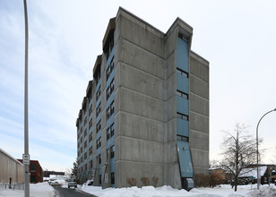 Stratton in Amsterdam, NY - Building Photo - Building Photo