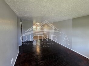 4915 Rockland Dr in Dayton, OH - Building Photo - Building Photo