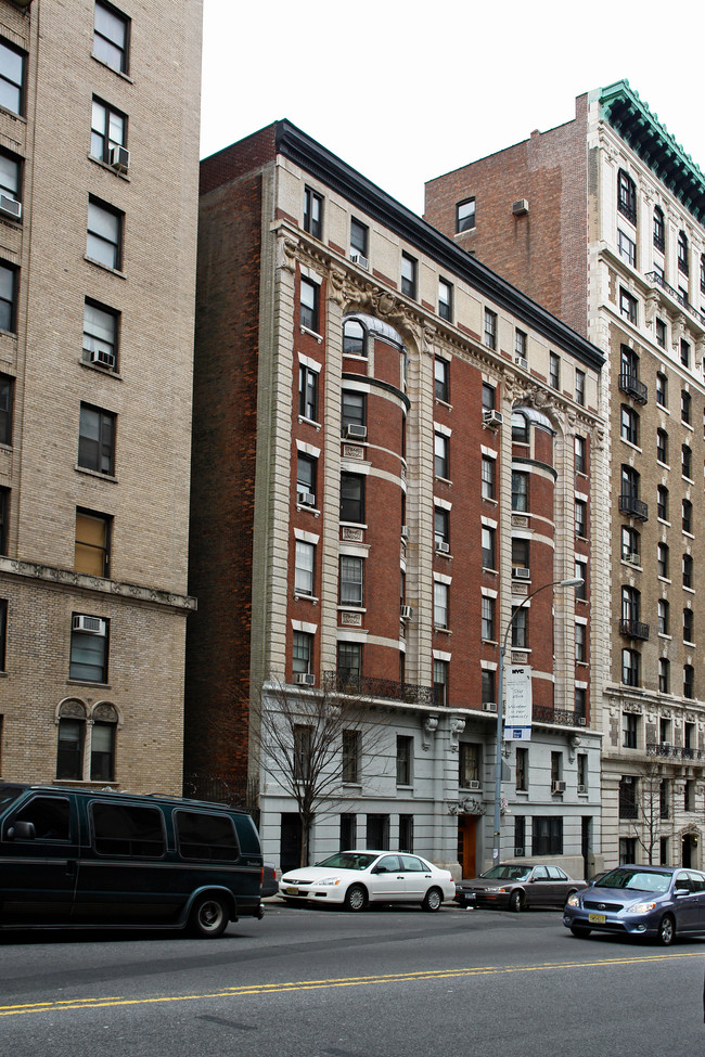 The Orienta in New York, NY - Foto de edificio - Building Photo