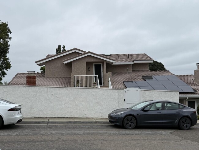 9007 Montrose Way in San Diego, CA - Building Photo - Building Photo