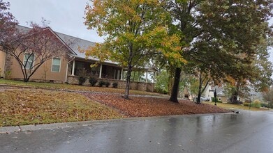 324 Avenue of the Oaks in Rock Spring, GA - Building Photo - Building Photo