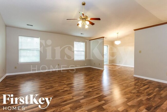 8258 Pleasant Tree Ct in Indianapolis, IN - Building Photo - Building Photo