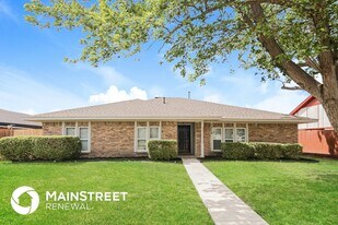 7310 Ridgeview Dr, Unit 3 in Rowlett, TX - Building Photo