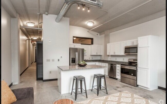 736 Federal St in Davenport, IA - Foto de edificio - Building Photo