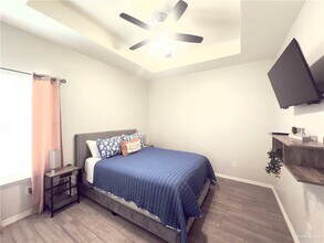 19 West Dr in Pharr, TX - Building Photo - Building Photo