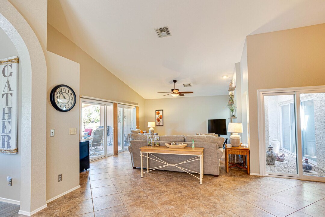 10125 E Michigan Ave in Sun Lakes, AZ - Building Photo