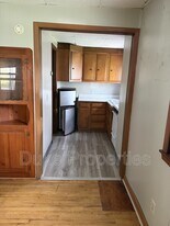 105 West Ave in East Syracuse, NY - Building Photo