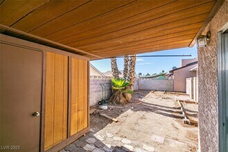 1803 Discus Dr in Las Vegas, NV - Building Photo - Building Photo