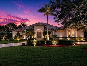 14401 Jockey Cir in Davie, FL - Building Photo - Building Photo