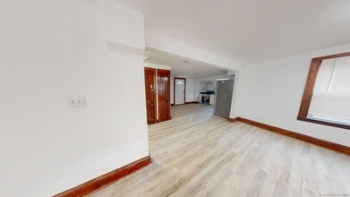 57 Pratt St in Norwich, CT - Building Photo - Building Photo