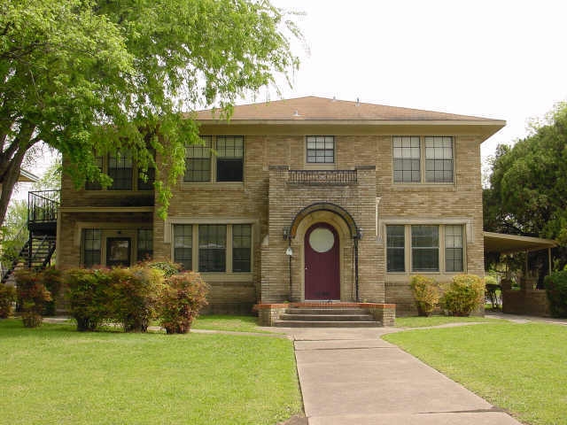 5500 Gaston Ave in Dallas, TX - Building Photo - Building Photo