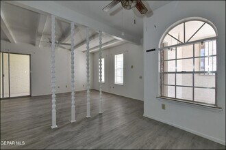 6201 ESCONDIDO Dr, Unit 19H in El Paso, TX - Building Photo - Building Photo