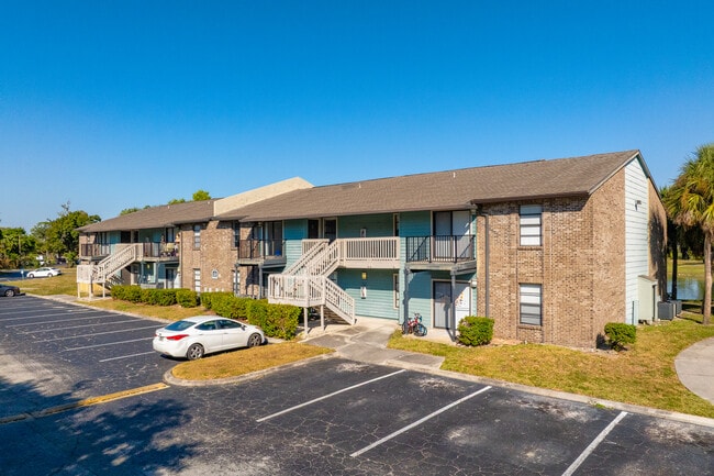 Fountains at Forestwood in Ft. Myers, FL - Building Photo - Building Photo
