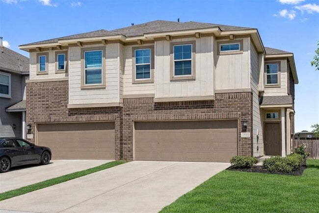 property at 2202 Dillon Pond Ln