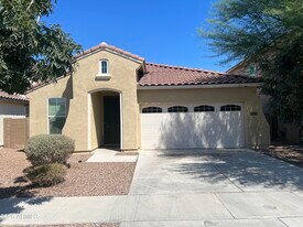 10320 W Yuma St in Tolleson, AZ - Building Photo