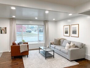 4669 S 300 E in Washington Terrace, UT - Building Photo - Building Photo