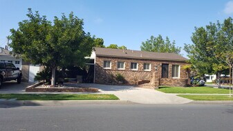 4127 Ocana Ave in Lakewood, CA - Building Photo