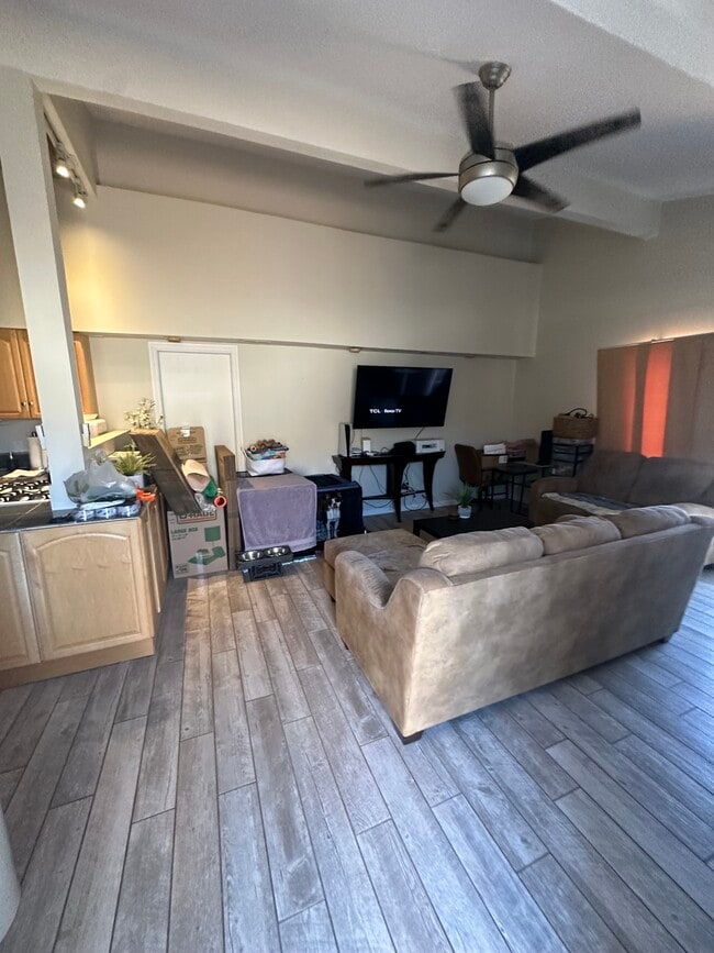 3881 Via Isla in Lompoc, CA - Building Photo - Building Photo