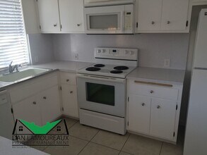 721 Del Oro St in Woodland, CA - Building Photo - Building Photo