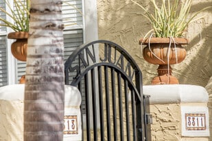 3311-13 W. San Juan in Tampa, FL - Building Photo