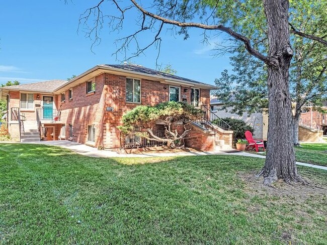 property at 1877 S Jackson St