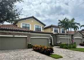 9498 Napoli Ln in Naples, FL - Building Photo