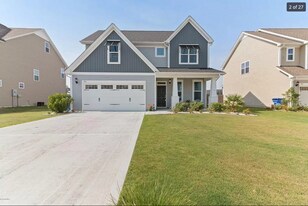 106 Hampton Dr in Holly Ridge, NC - Building Photo