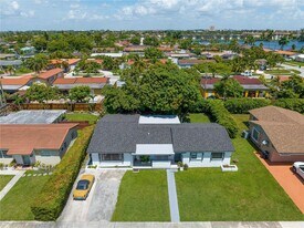 9981 SW 13th Terrace in Miami, FL - Building Photo