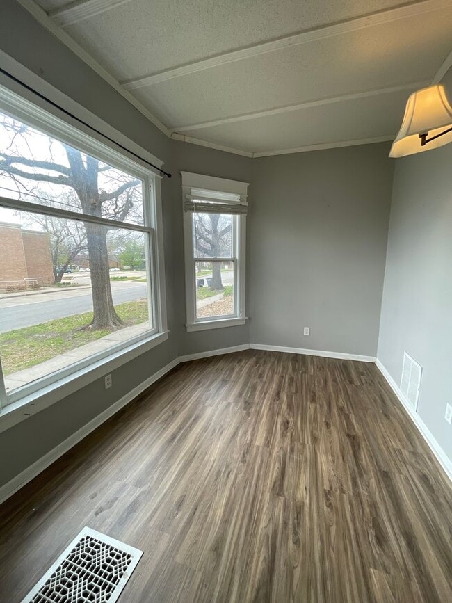 901 Merchant St in Emporia, KS - Building Photo - Building Photo