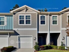 571 Cherry Ridge Dr in Orange Park, FL - Building Photo