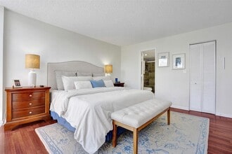 2841 N Ocean Blvd, Unit 303 in Fort Lauderdale, FL - Building Photo - Building Photo